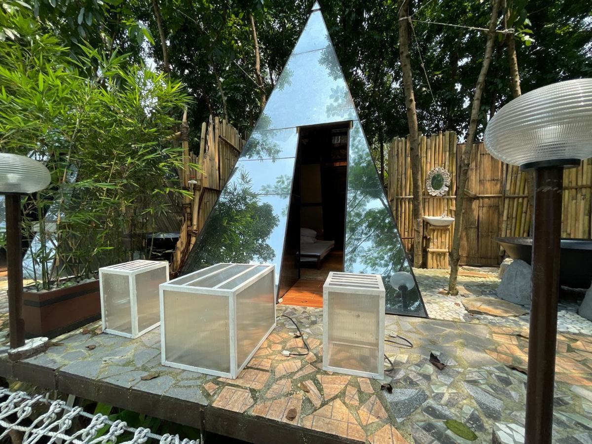 Floating Sanctuary Resort Powered By Cocotel Bulacan Extérieur photo