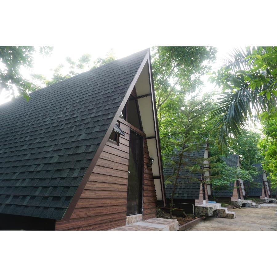 Floating Sanctuary Resort Powered By Cocotel Bulacan Extérieur photo